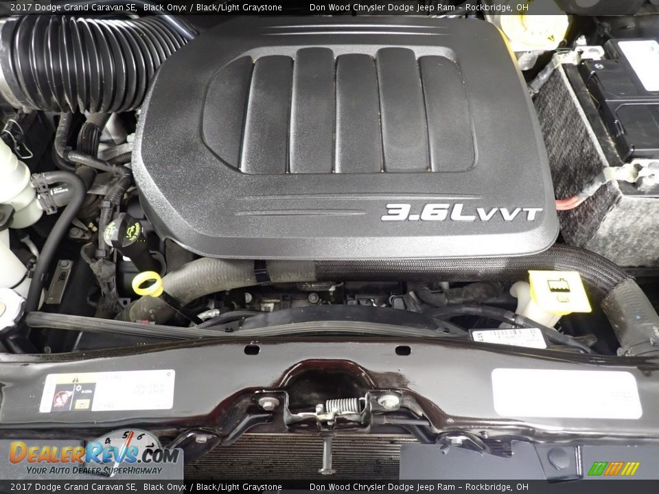 2017 Dodge Grand Caravan SE Black Onyx / Black/Light Graystone Photo #7