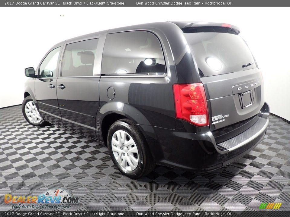 2017 Dodge Grand Caravan SE Black Onyx / Black/Light Graystone Photo #11