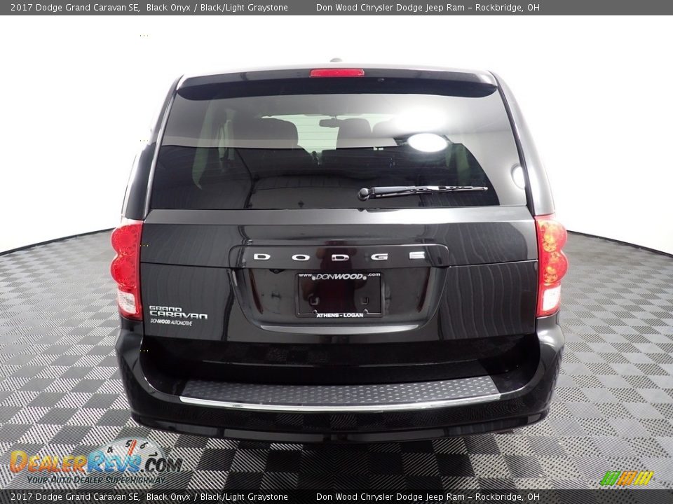 2017 Dodge Grand Caravan SE Black Onyx / Black/Light Graystone Photo #12