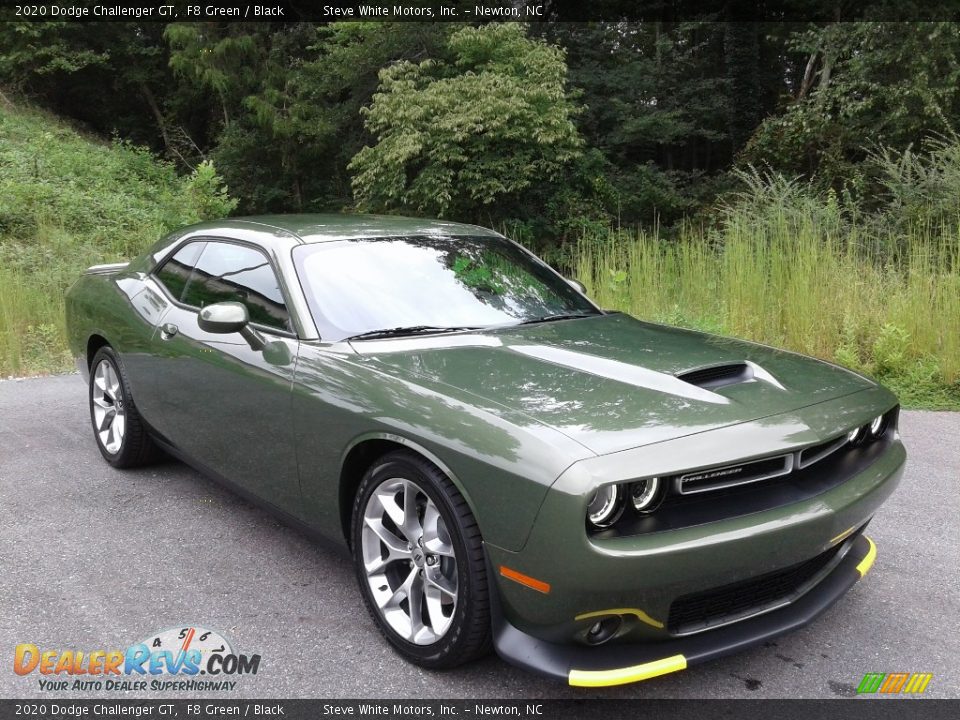 Front 3/4 View of 2020 Dodge Challenger GT Photo #4