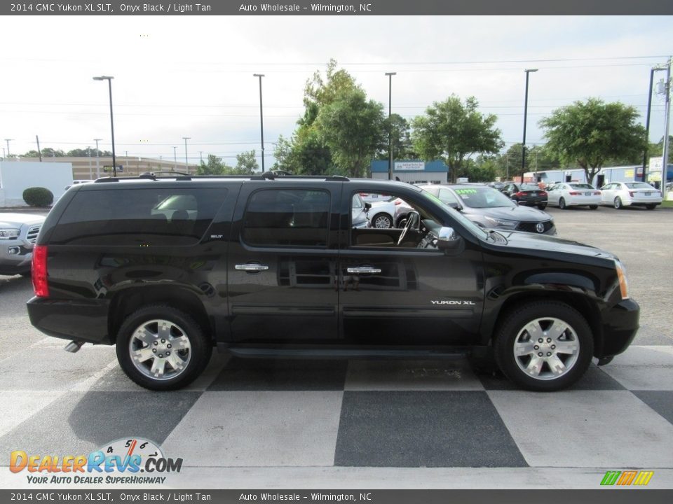 2014 GMC Yukon XL SLT Onyx Black / Light Tan Photo #3