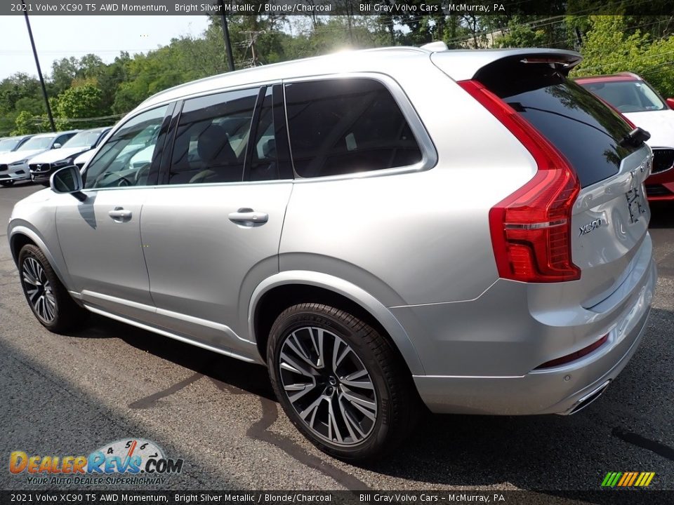 2021 Volvo XC90 T5 AWD Momentum Bright Silver Metallic / Blonde/Charcoal Photo #4