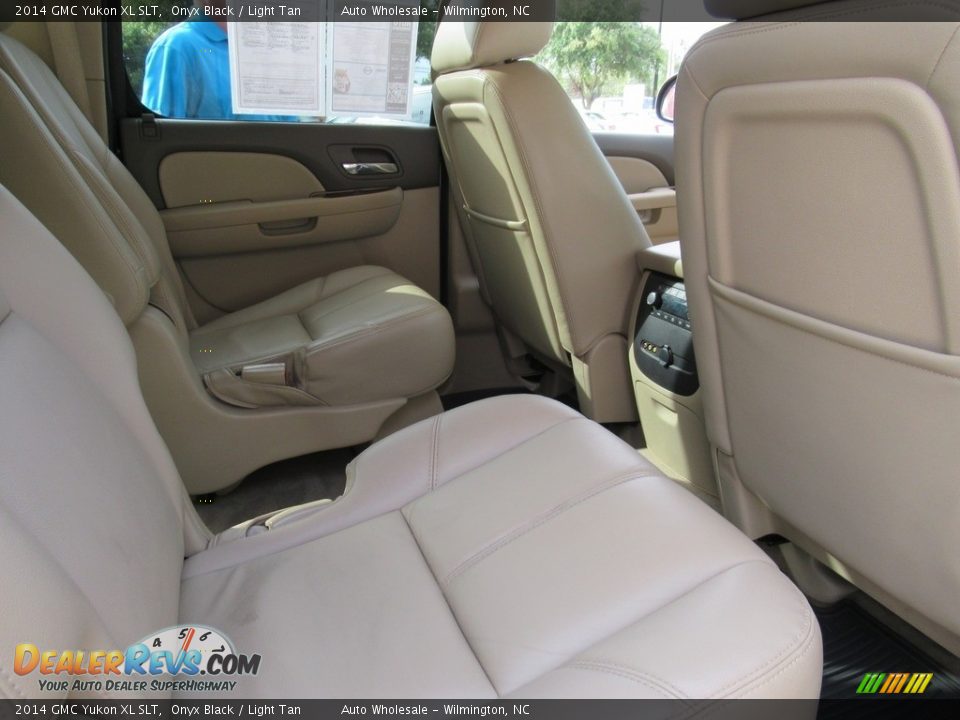 Rear Seat of 2014 GMC Yukon XL SLT Photo #12