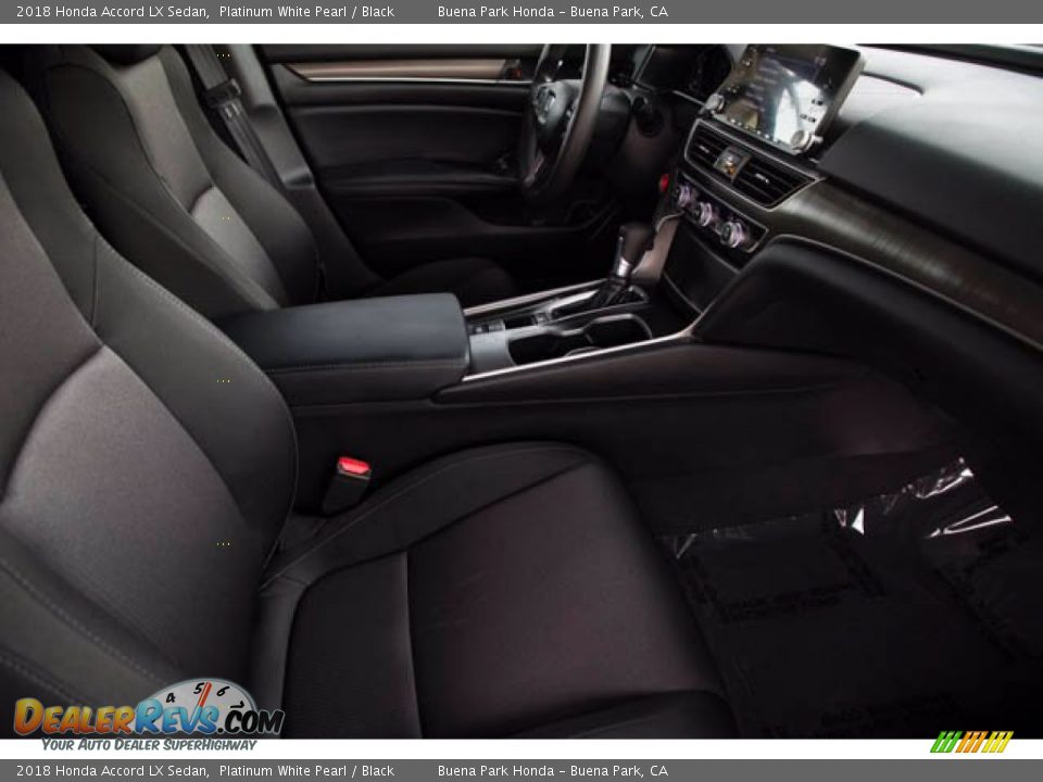2018 Honda Accord LX Sedan Platinum White Pearl / Black Photo #25