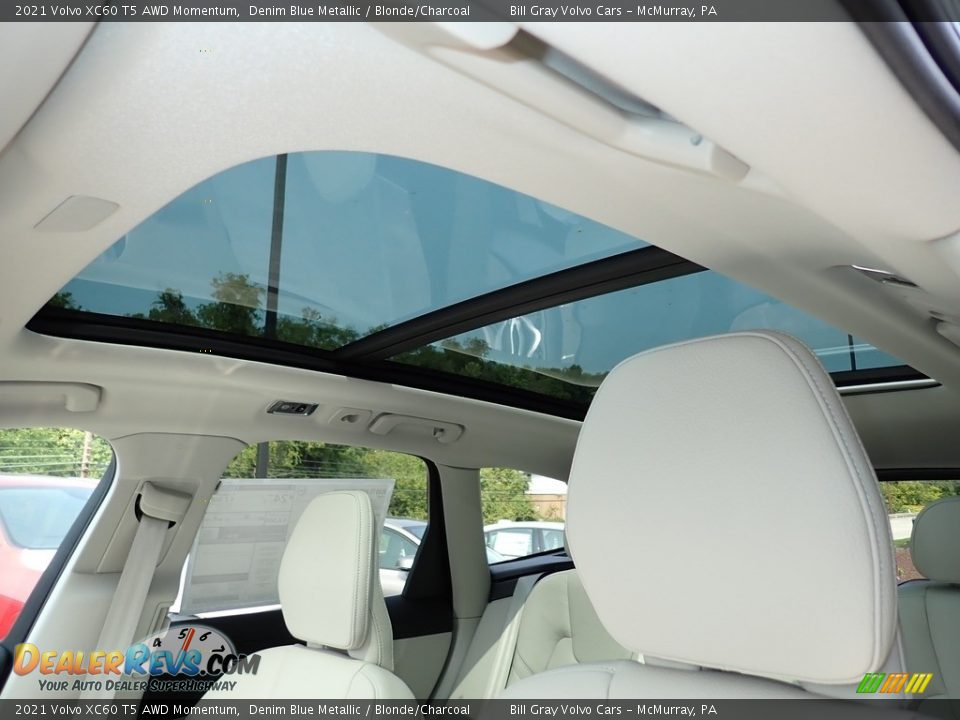 Sunroof of 2021 Volvo XC60 T5 AWD Momentum Photo #12