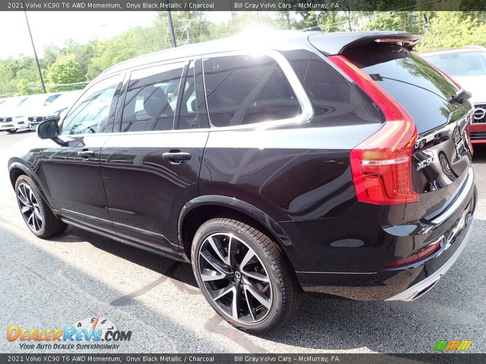 2021 Volvo XC90 T6 AWD Momentum Onyx Black Metallic / Charcoal Photo #4