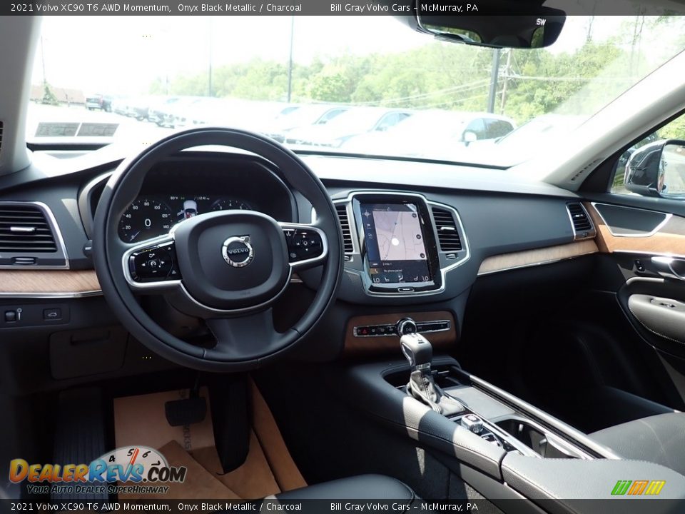 Dashboard of 2021 Volvo XC90 T6 AWD Momentum Photo #9