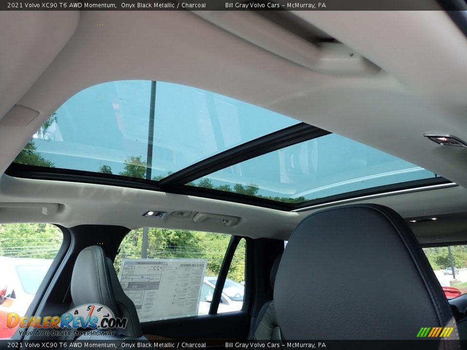 Sunroof of 2021 Volvo XC90 T6 AWD Momentum Photo #12