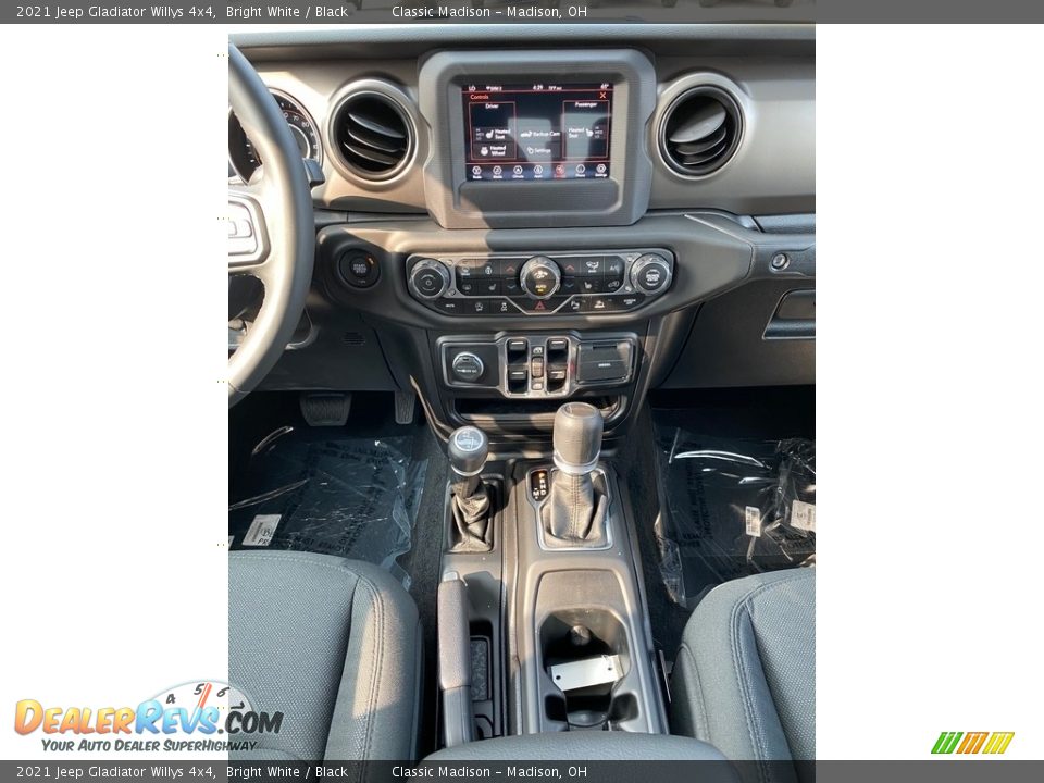 2021 Jeep Gladiator Willys 4x4 Shifter Photo #6