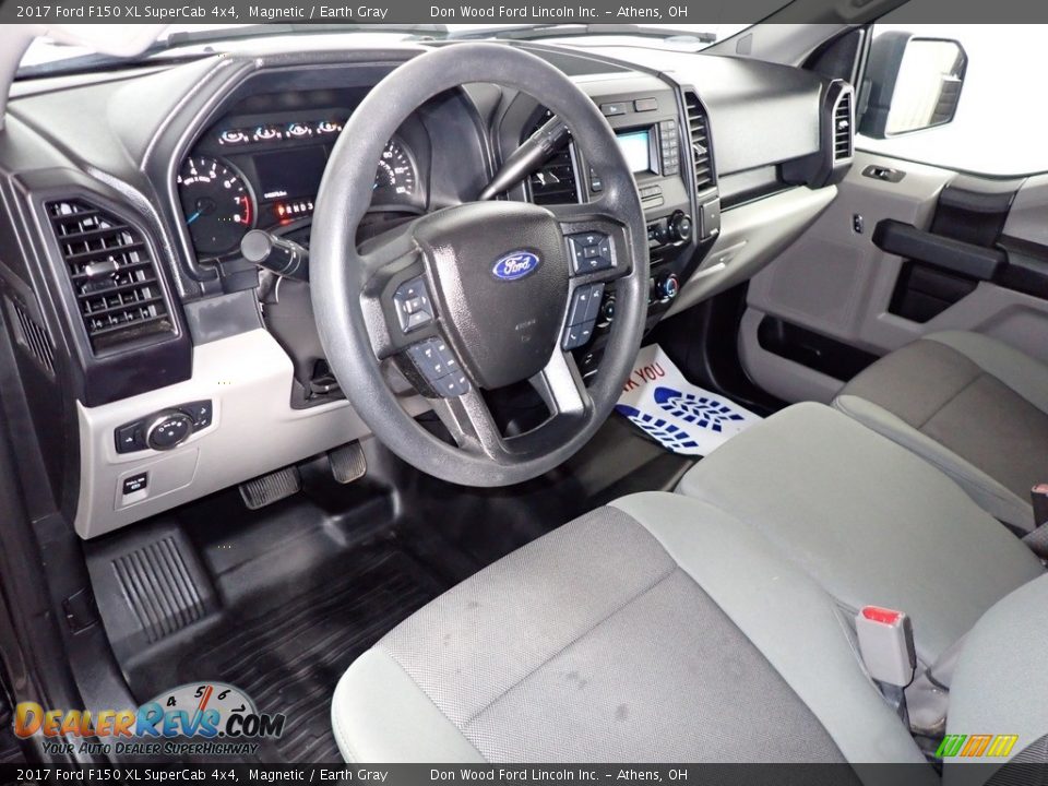 2017 Ford F150 XL SuperCab 4x4 Magnetic / Earth Gray Photo #16