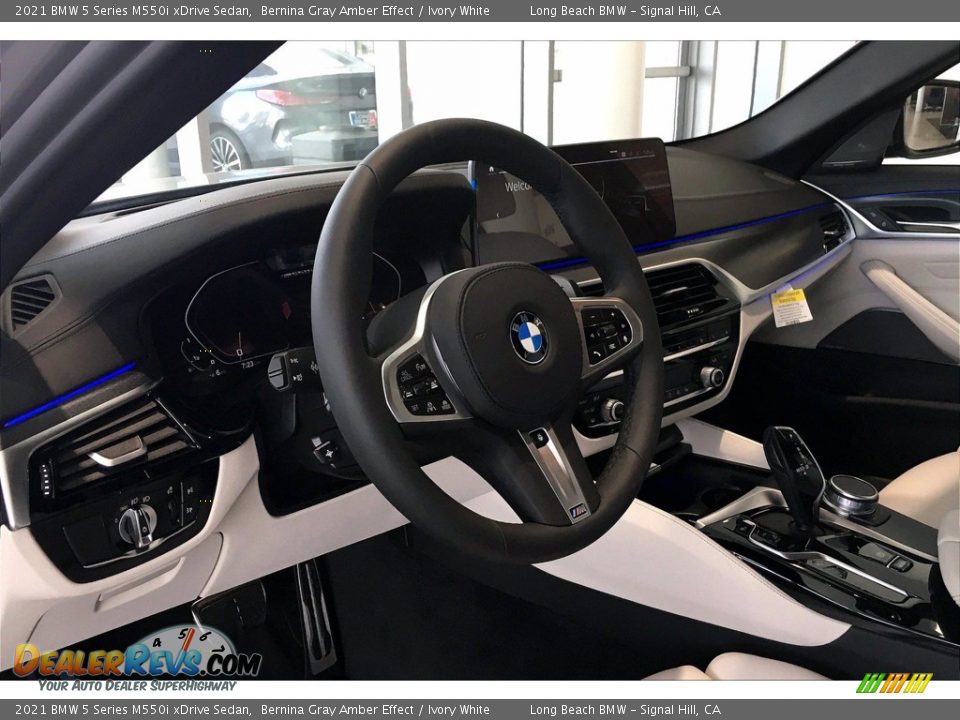 2021 BMW 5 Series M550i xDrive Sedan Bernina Gray Amber Effect / Ivory White Photo #7