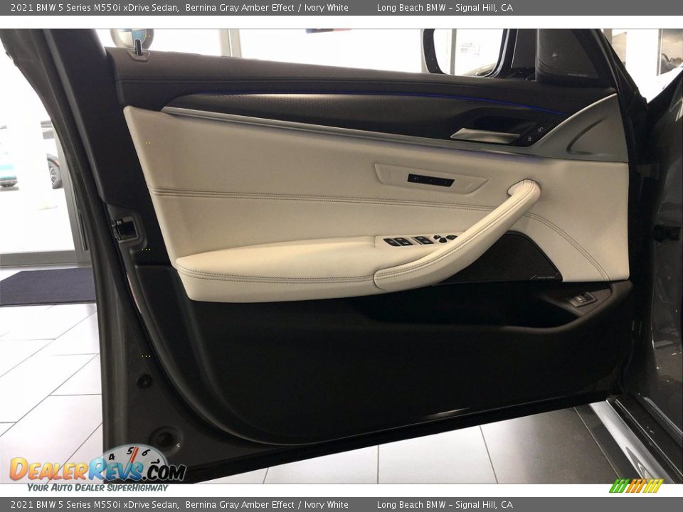 Door Panel of 2021 BMW 5 Series M550i xDrive Sedan Photo #13