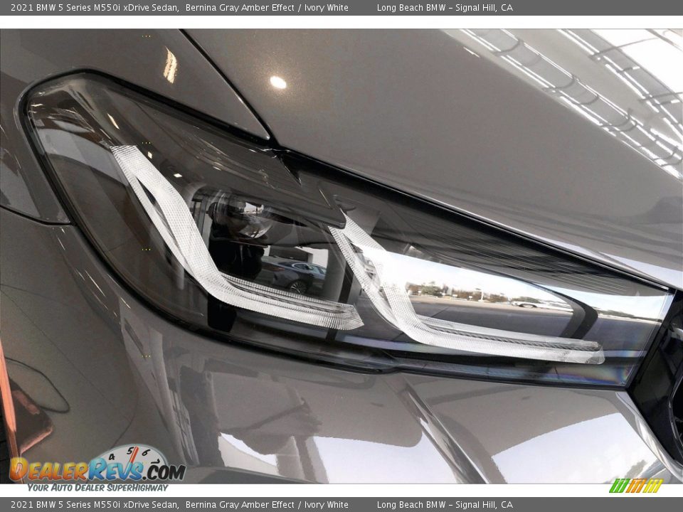 2021 BMW 5 Series M550i xDrive Sedan Bernina Gray Amber Effect / Ivory White Photo #14