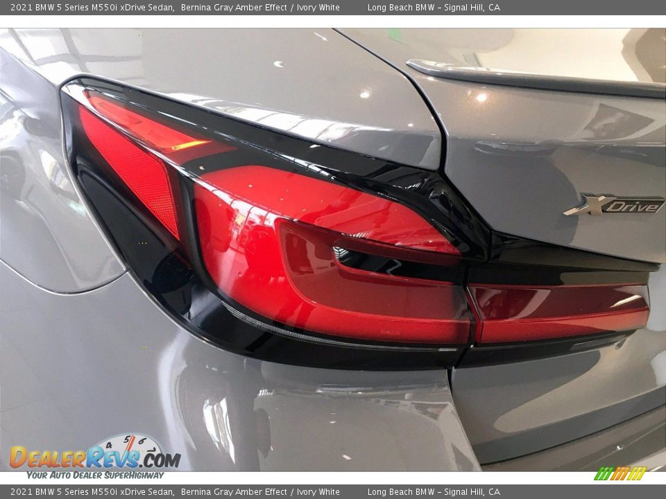 2021 BMW 5 Series M550i xDrive Sedan Bernina Gray Amber Effect / Ivory White Photo #15