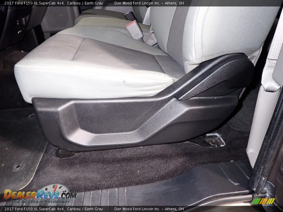 2017 Ford F150 XL SuperCab 4x4 Caribou / Earth Gray Photo #15