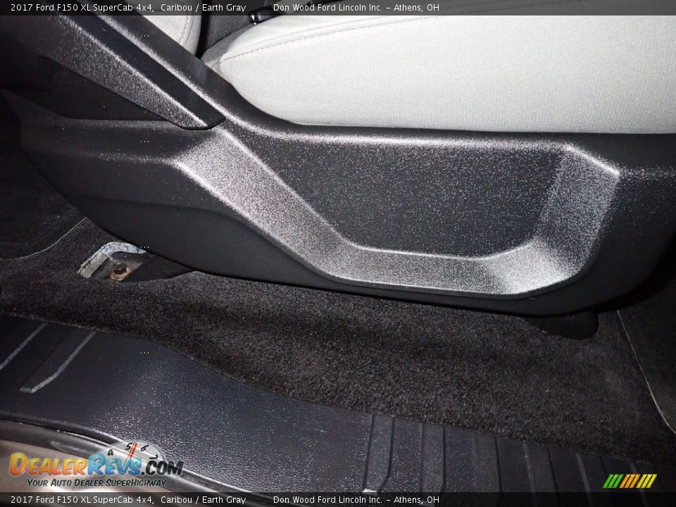 2017 Ford F150 XL SuperCab 4x4 Caribou / Earth Gray Photo #19