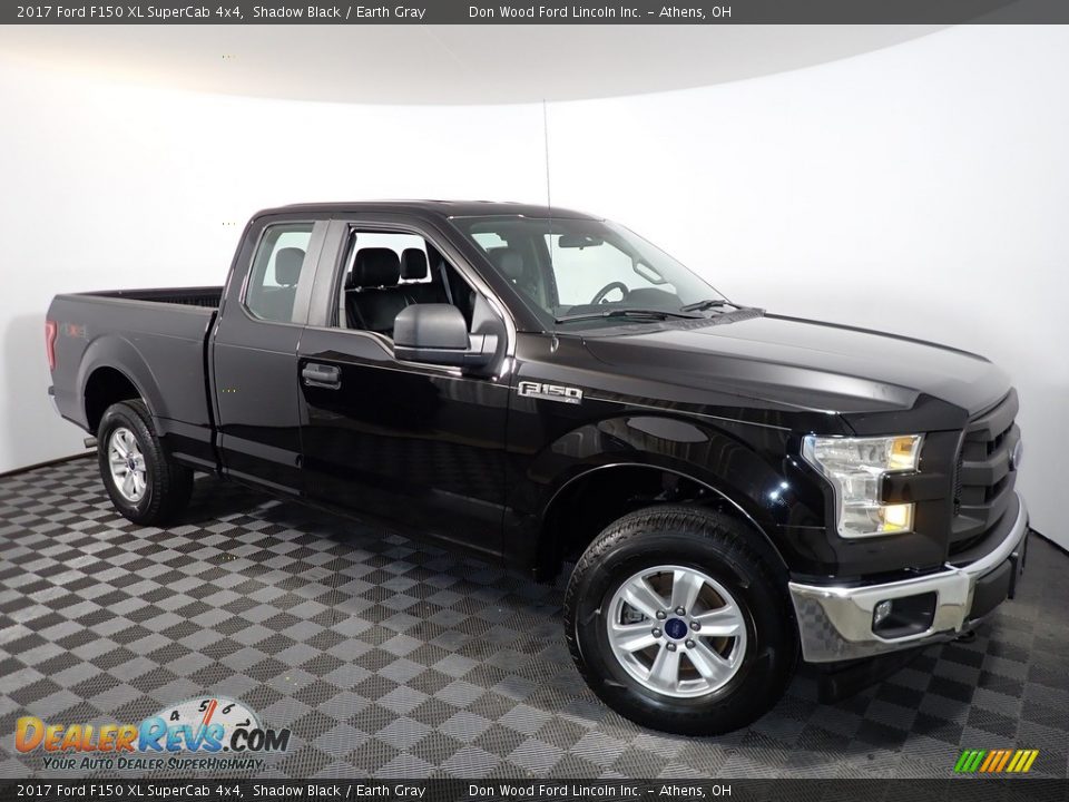 2017 Ford F150 XL SuperCab 4x4 Shadow Black / Earth Gray Photo #2
