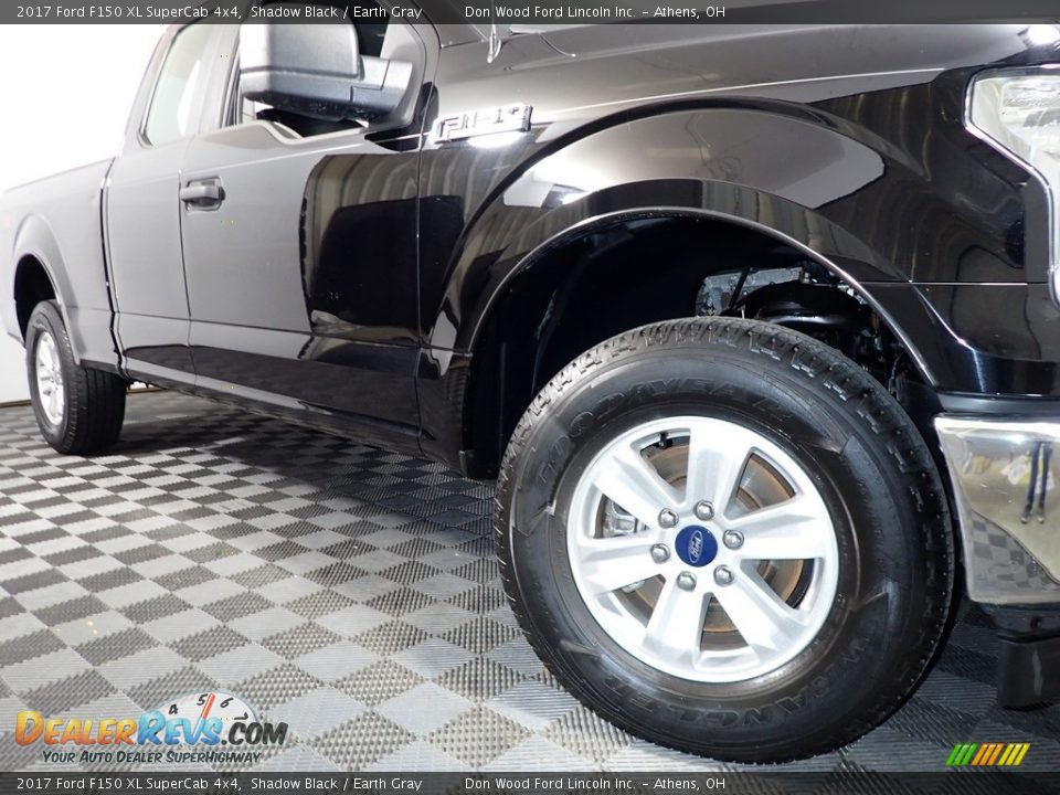 2017 Ford F150 XL SuperCab 4x4 Shadow Black / Earth Gray Photo #3