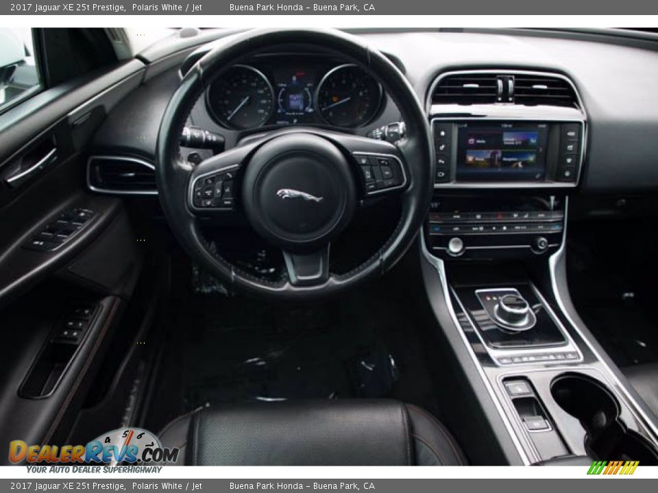 2017 Jaguar XE 25t Prestige Polaris White / Jet Photo #5