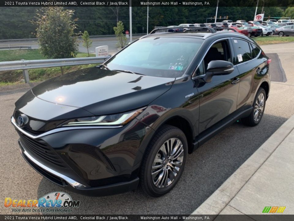 Front 3/4 View of 2021 Toyota Venza Hybrid Limited AWD Photo #7
