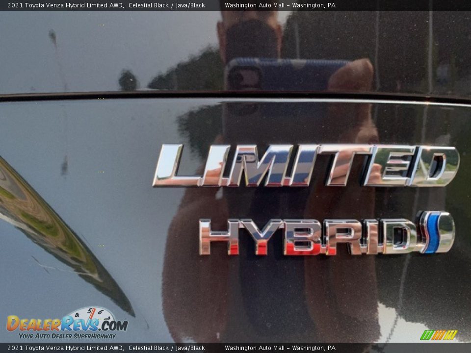 2021 Toyota Venza Hybrid Limited AWD Celestial Black / Java/Black Photo #10