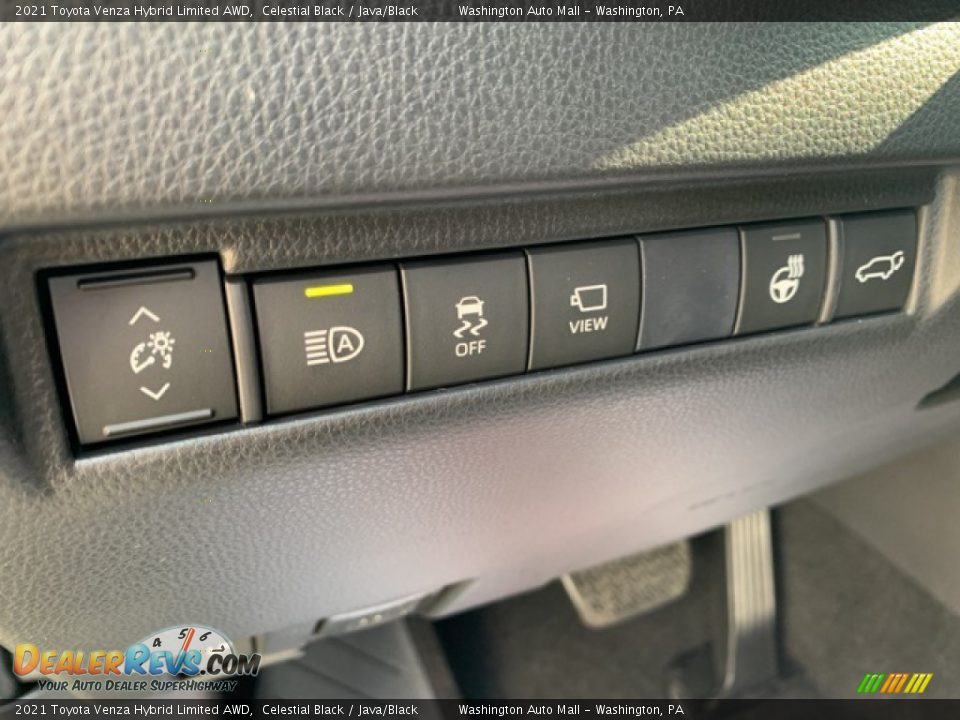 Controls of 2021 Toyota Venza Hybrid Limited AWD Photo #31