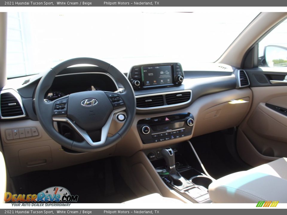 2021 Hyundai Tucson Sport White Cream / Beige Photo #22