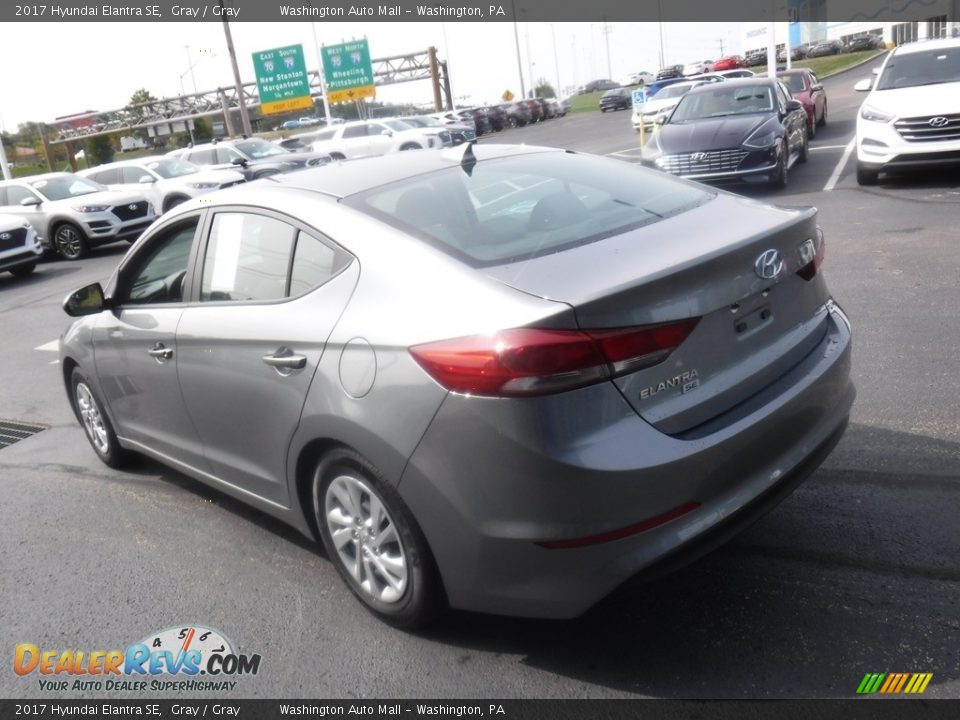 2017 Hyundai Elantra SE Gray / Gray Photo #7