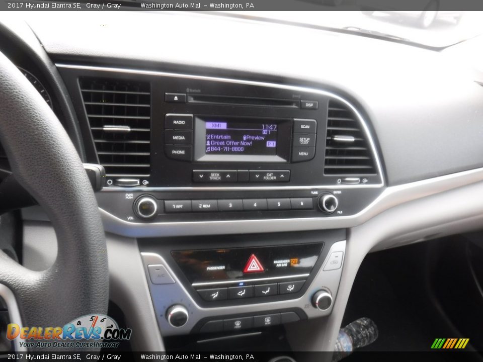 2017 Hyundai Elantra SE Gray / Gray Photo #16