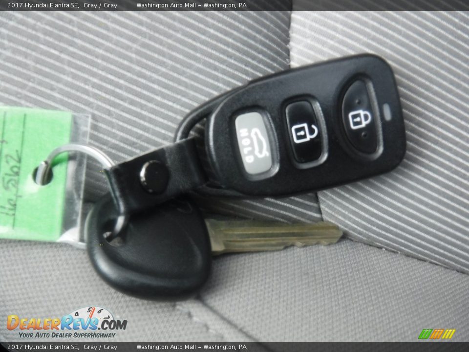 2017 Hyundai Elantra SE Gray / Gray Photo #26