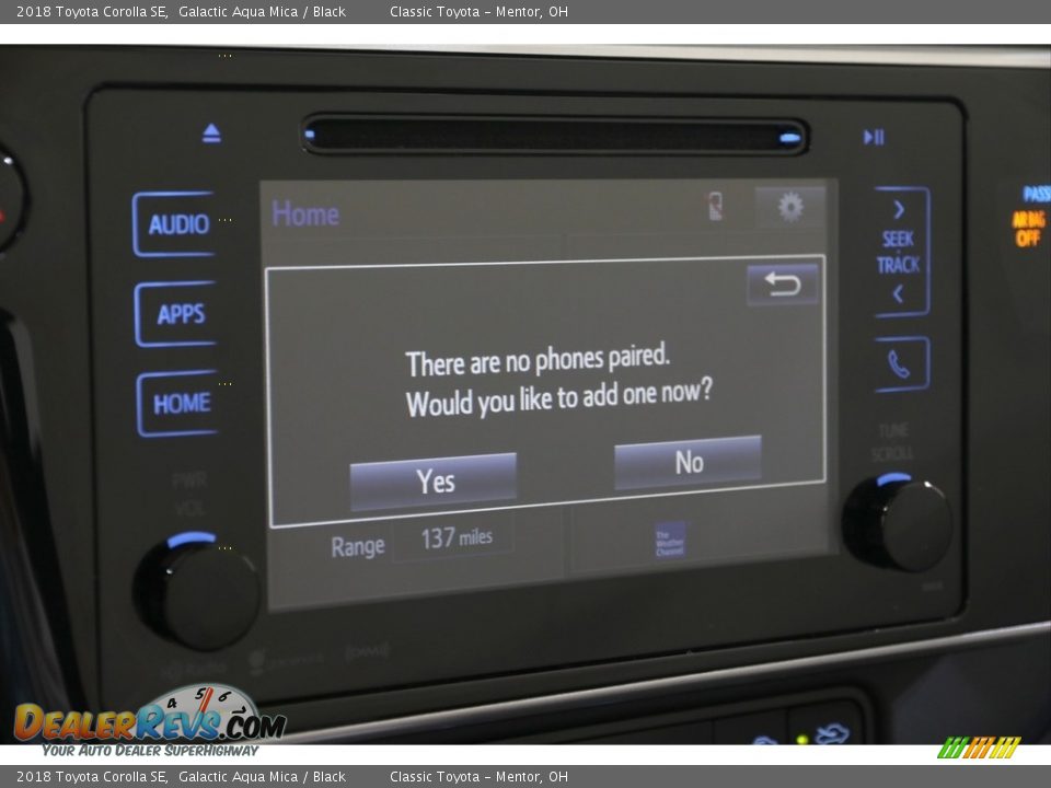 2018 Toyota Corolla SE Galactic Aqua Mica / Black Photo #14