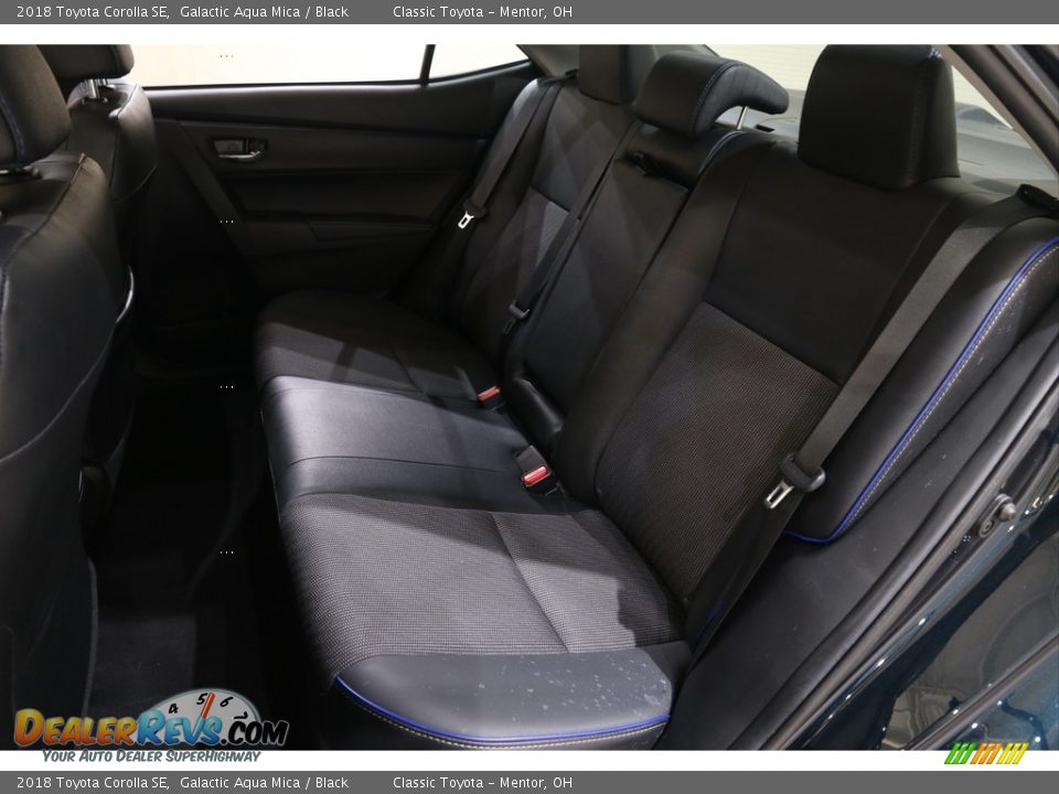 2018 Toyota Corolla SE Galactic Aqua Mica / Black Photo #19