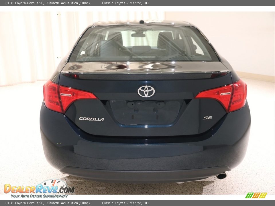 2018 Toyota Corolla SE Galactic Aqua Mica / Black Photo #20