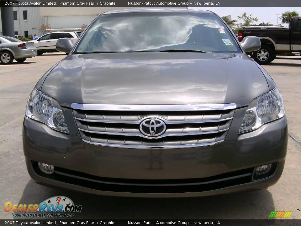 2007 Toyota Avalon Limited Phantom Gray Pearl / Graphite Photo #2