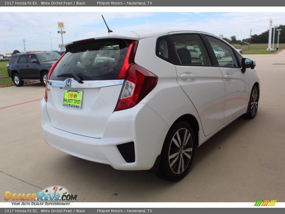 2017 Honda Fit EX White Orchid Pearl / Black Photo #8