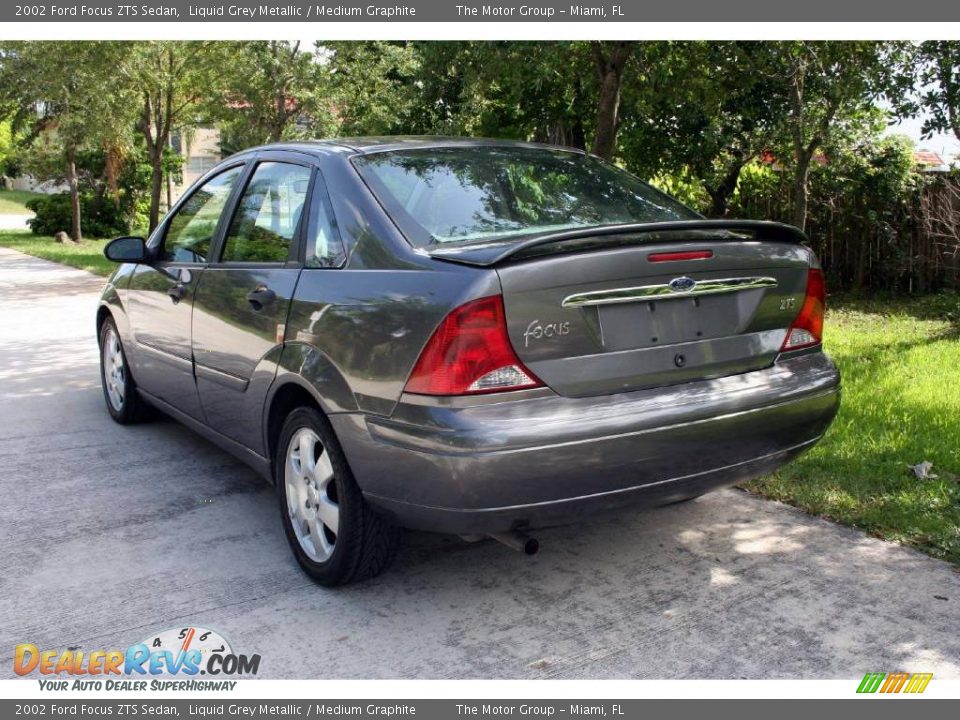 2002 Ford Focus ZTS Sedan Liquid Grey Metallic / Medium Graphite Photo #9