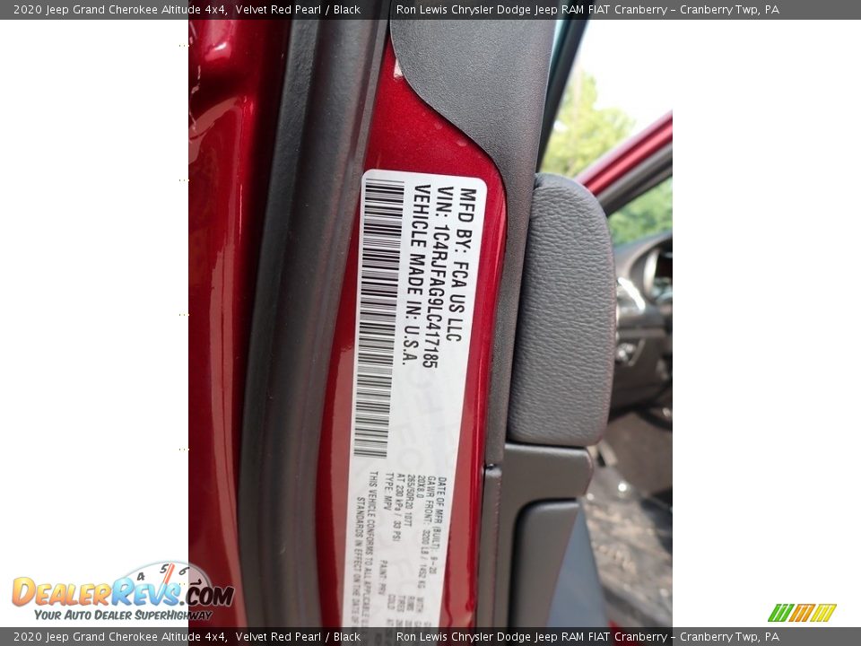 2020 Jeep Grand Cherokee Altitude 4x4 Velvet Red Pearl / Black Photo #11