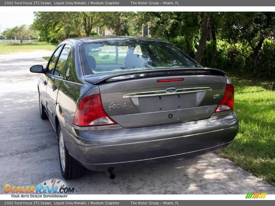 2002 Ford Focus ZTS Sedan Liquid Grey Metallic / Medium Graphite Photo #10