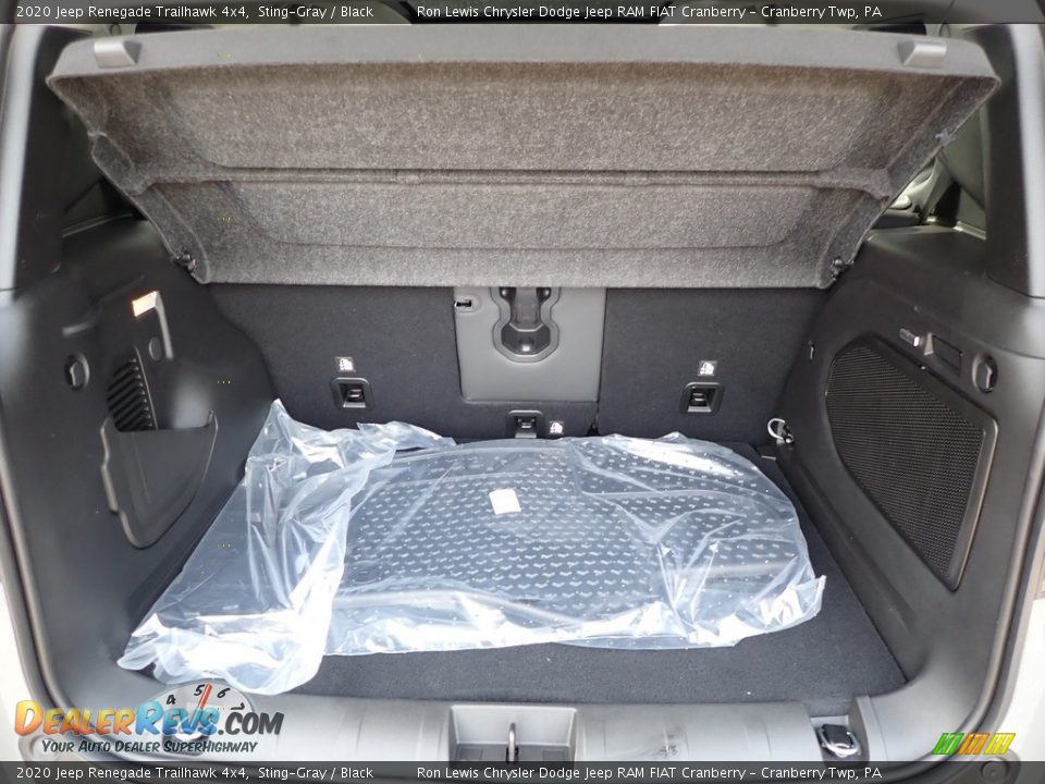 2020 Jeep Renegade Trailhawk 4x4 Sting-Gray / Black Photo #7