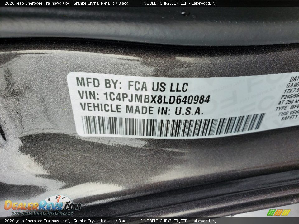 2020 Jeep Cherokee Trailhawk 4x4 Granite Crystal Metallic / Black Photo #13