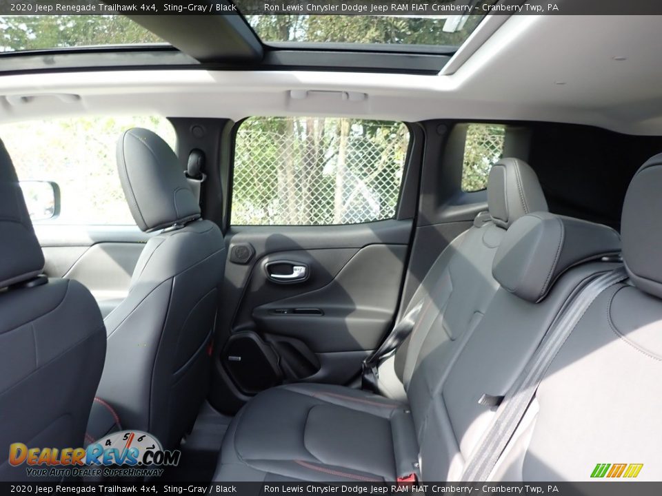 2020 Jeep Renegade Trailhawk 4x4 Sting-Gray / Black Photo #14