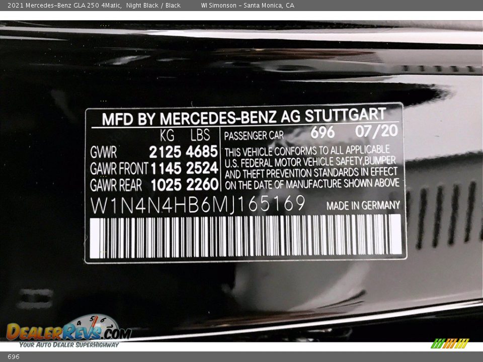 Mercedes-Benz Color Code 696 Night Black