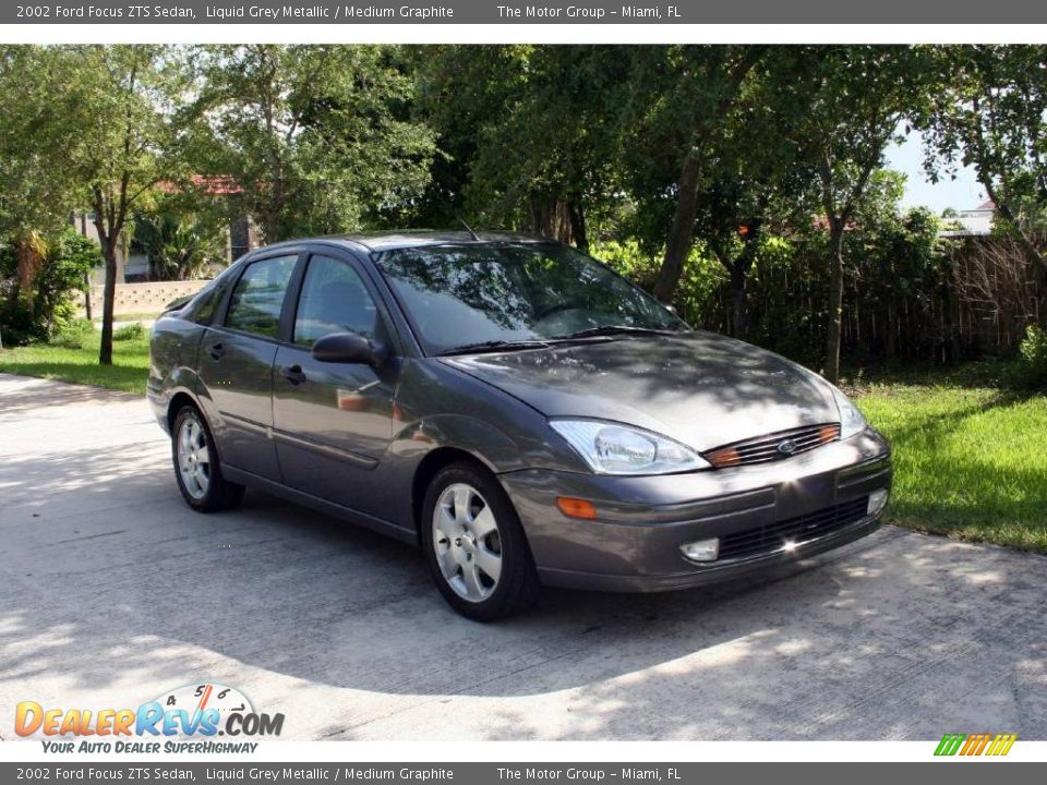 2002 Ford Focus ZTS Sedan Liquid Grey Metallic / Medium Graphite Photo #19