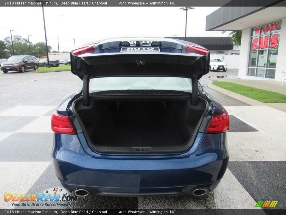 2018 Nissan Maxima Platinum Deep Blue Pearl / Charcoal Photo #5