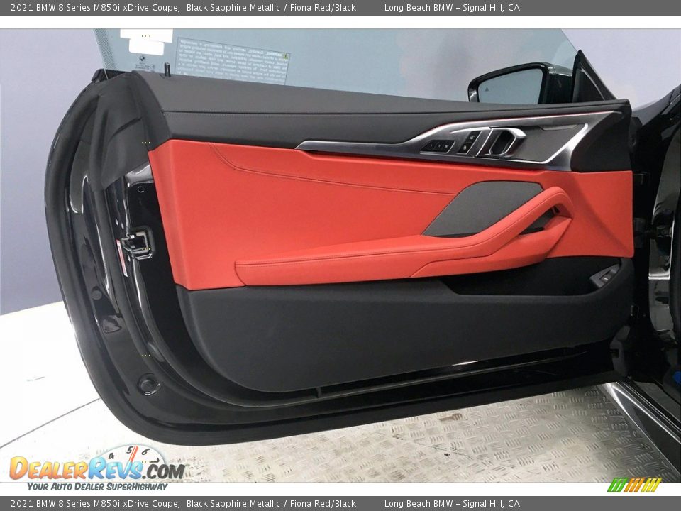 Door Panel of 2021 BMW 8 Series M850i xDrive Coupe Photo #13