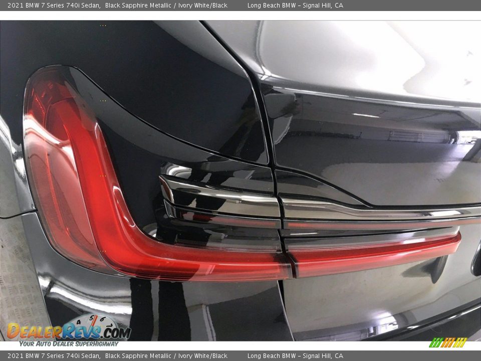 2021 BMW 7 Series 740i Sedan Black Sapphire Metallic / Ivory White/Black Photo #15
