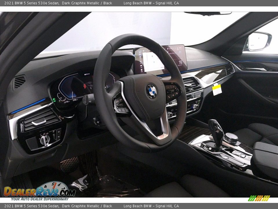 2021 BMW 5 Series 530e Sedan Dark Graphite Metallic / Black Photo #7