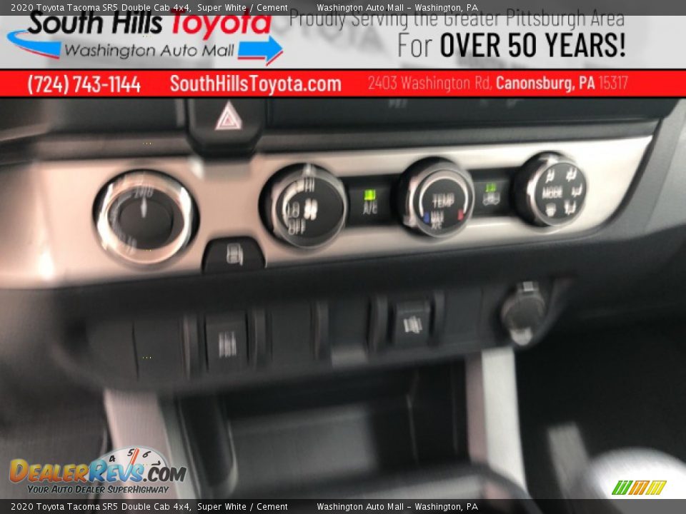 2020 Toyota Tacoma SR5 Double Cab 4x4 Super White / Cement Photo #16