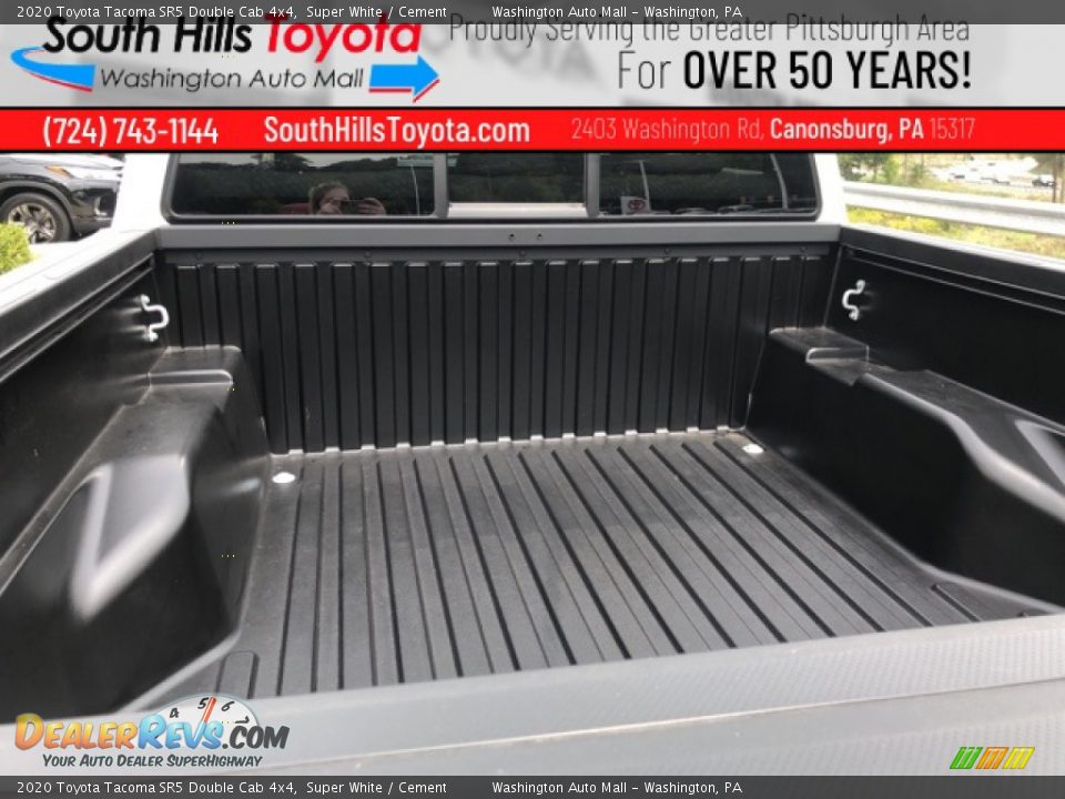 2020 Toyota Tacoma SR5 Double Cab 4x4 Super White / Cement Photo #32