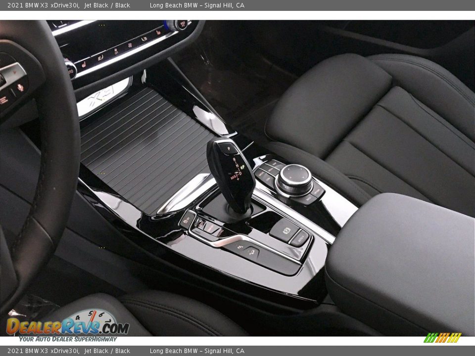 2021 BMW X3 xDrive30i Shifter Photo #8